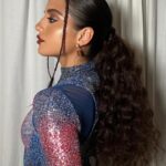 Isabela Merced Instagram - @armanibeauty & @versace disco look 🪩💜
@allanface 
@scottkinghair