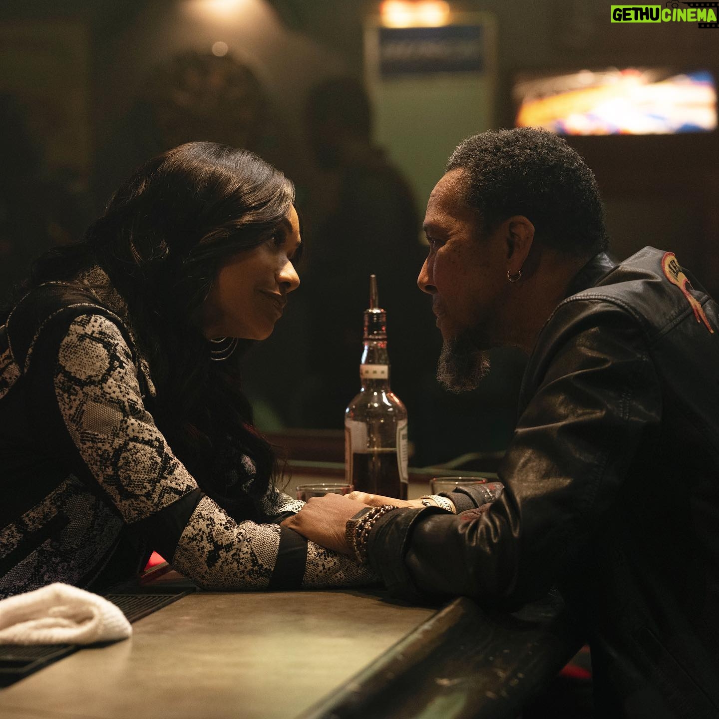 Tami Roman Instagram - Every love story is beautiful but ours is my favorite 💛 NEW EPISODE of #TruthBeTold Streaming Now on @appletvplus @truthbetold