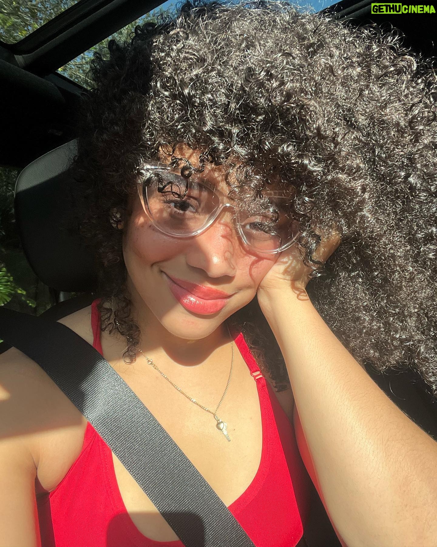 Chelsy García - 58.6K Likes - Tú te pierdes, negro. Y yo te rastreo. 🥺👉🏼👈🏼