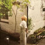 Phoebe Dynevor Instagram - I’ll always think of you just like this. Exquisitely dressed, in the garden, in the summertime. We miss you Grandma ❤️ Shirley Dynevor White. May 15, 1933 - January 10, 2023
