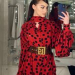 Lola Tung Instagram - The other night with @balmain 
Thank you for having me, merci beaucoup !
What a stunning show ❤️🖤 
@olivier_rousteing 

hair: @alyxliu 
makeup: @misha212 
styling: @badnewsbritt 
@daniellektana
