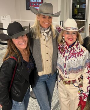 Yolanda Hadid Instagram - ❤️Living life, present and in the moment…. After my 10 month social media detox i am trying to figure out a healthy way of connecting with my online community without making it a daily thing because posting and engaging in social media can take up too many hours of my day. Maybe its the escape of the everyday struggles we all face but it also makes you disassociate from real life connections, missing out on real time conversations and blessings. I don’t know the answers but i do see the red flags, it seems like crack cocaine for the brain and the addiction is real….
I believe that there is a lot of mental health issues attached to it as well, sensory overload of the nervous system and feelings of not being good enough in comparison to others. Steve Jobs did not give a iphone to his own kids for a very good reason…  Only In time will we learn the consequences of phone and social media addictions, in the mean time try to stay present, enjoy your family time, have a cup of coffee with a friend, put your phone away when you are with young children, make those around you feel worthy of your time and attention so together we can see all the beauty life has to offer….