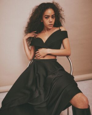 Antonia Gentry Instagram - FLAUNT outtakes courtesy of @alvinkeanwong 🥰 one of my favorites