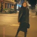 Karla Souza Instagram - Karla in Paris 🖤