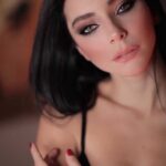 Merve Boluğur Instagram - He he aynen🐷