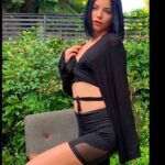 Merve Boluğur Instagram -