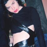 Merve Boluğur Instagram - Canımız yandı yinede o gecelere aktık:))