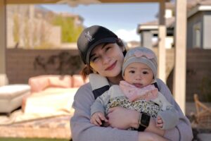 Jennylyn Mercado Instagram - Sunny day with my sunshine ☀️
Photo by : Papa @dennistrillo #dylanjaydeho #leicaq #mylittledennis
