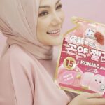 Erra Fazira Instagram - Wahh! Ada apa Erra Fazira dangan Captain Dolphin ni?? Kalau nak tahu, jom follow kami rapat-rapat! 

Nantikan di IG Captain Dolphin esok bermula jam 3pm ya! ❤️

#captaindolphin #nata #natadecoco #natadecocospecialist #konjac #konjacjelly #dessert #desserttime #dessertlover