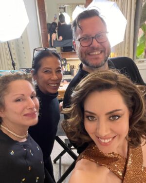 Aubrey Plaza Instagram - Best dress ever! Best date ever! Best team ever! Thank you @michaelkors for this beautiful custom dress making me feel like a 70’s movie star 🤎🤎🤎
Jewelry by @mouawad 
Styled by @highheelprncess 
Makeup by @kathyjeung 
Hair by @marktownsend1 
Color @traceycunningham1 
Nails @jolene.b.nails