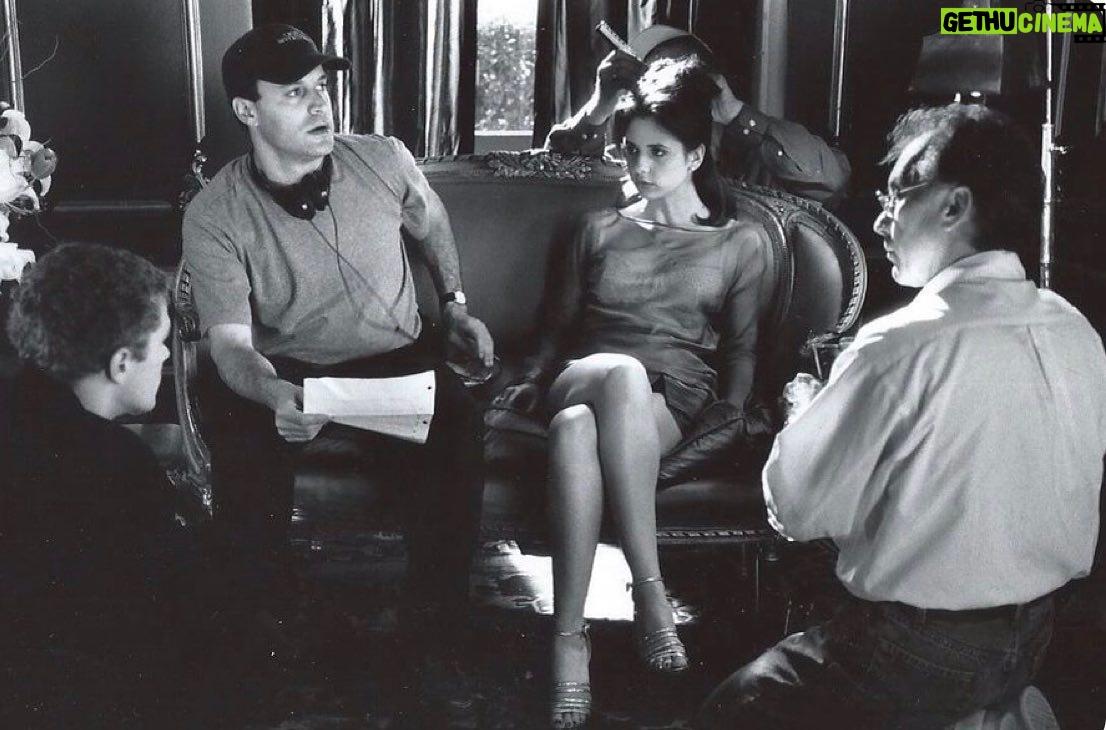 Sarah Michelle Gellar Instagram - In honor of the 24 anniversary of #cruelintentions … one of my fave bts pics