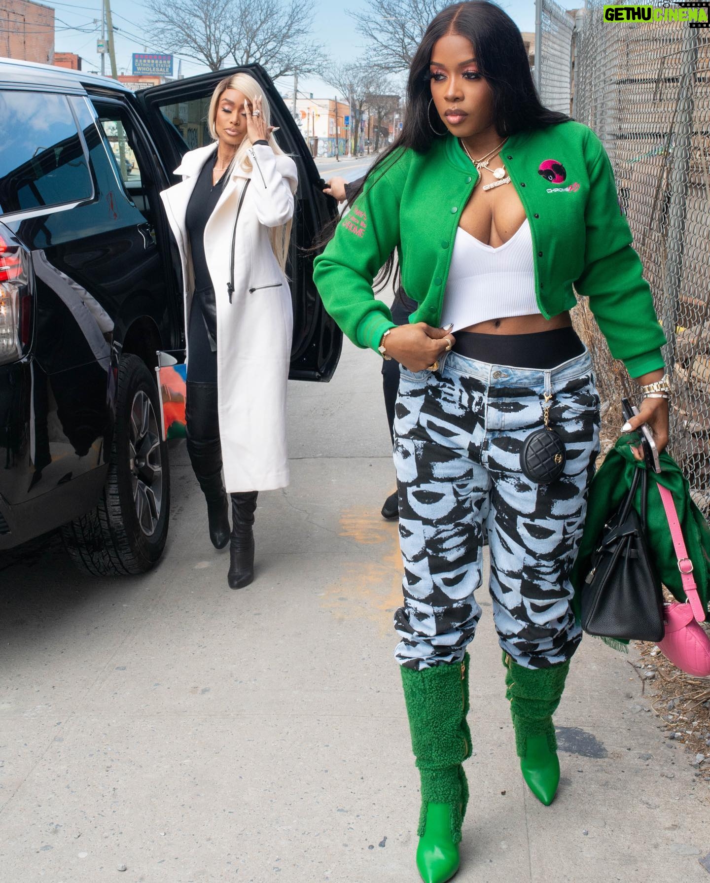 Tami Roman Instagram - We got the method, no redman… SWIPE
#GirlInTheCloset SATURDAY 8pm on @lifetimetv
@nottinghamagency