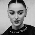 Phoebe Dynevor Instagram - Details ❤️ @hungvanngo @patrickwilson