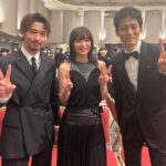 Suzu Hirose Instagram – 主演女優賞いただきました。今年も多くの映画人の勇敢な姿を見せていただけたこと、、まだまだ頑張れと言われているように思えて、身が引き締まりました。これからも愛をもって映画作りに参加したいと思います。そして文と亮くんと立てたことが何より嬉しい。おめでとう😇