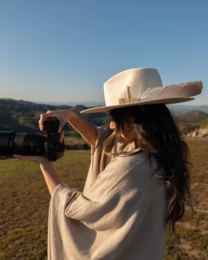 Nikki Reed Instagram - I am SO thrilled to share that I have directed and produced a global launch campaign for Leica making history as the first woman to do so. It is not lost on me that I am showcasing life while also quite literally carrying life, making this a moment of celebration for women in every chapter of their lives.
I am also deeply grateful to be able to use my platform to tell the powerful stories of @returntofreedom , a nonprofit that has been close to my heart for over eight years. Together with Leica, we were able to capture the breathtaking beauty and freedom of wild mustangs, a testament to the tireless efforts of RTF.
Through this campaign (debuting momentarily) I hope to expand perspectives, reflecting boundless compassion for these gorgeous beings and our interactions with our surrounding world. Bearing witness to nature has taught me just how important it is to respect and nurture the ever-evolving beauty around us from a distance, and this new Leica 100-400mm telephoto lens allowed me to do exactly that. To put it simply, by observing from afar our perspective quite literally extends, and I believe our connection to humanity, and our natural world, gets closer than ever. Stay tuned for the full video shortly📷🖤

All images made by me, along with video shot by the most talented @jasonbergh 

#SLStoryteller #LeicaWomen #ChasingLeitz #LeicaSL2 #LeicaSL2S #LeicaCameraUSA