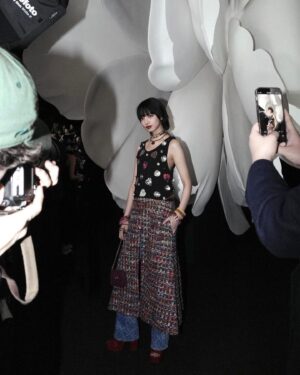 Nana Komatsu Instagram - 🟣🔵🟢🟡🟠