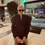 LeToya Luckett Instagram - ✨Last night✨ 

Had a lil Burfday cake! 😎
