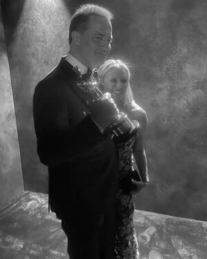 Sarah Michelle Gellar Instagram - Academy Award Winner Brendan Fraser (doesn’t get old saying that)