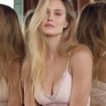 Bar Refaeli Instagram – Bar put a Bra