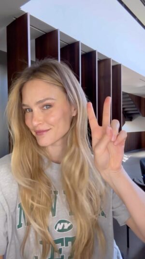 Bar Refaeli Instagram - Wake up & make up