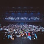BIBI Instagram - 고생하셨습니다! 재미있게 보셨나요? 뜻깊은 첫 단콘 그리고 앵콜콘 함께해 주셔서 감사합니다! 표 안 팔릴 줄 알았는데 이렇게 많이 와주시다니! 사랑합니다❤ 다음 콘서트도 죽여주게 준비해 볼게요! 사랑합니다!