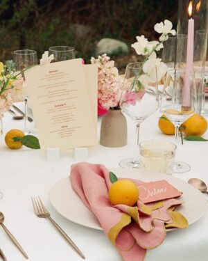 Bonnie Wright Instagram - Harry Potter actress Bonnie Wright's wedding was a celebration of love, community, and sustainability. 🌍💐

"It was important to reflect our love for the environment and use sustainable materials instead of any single-use packaging, lean into our creativity and make things ourselves, and source everything as locally and seasonally as possible," @thisisbwright shared with Brides. 

See all the details from their magical wedding at a California farm at the link in bio.

📷: @st.chelle
📋: @__abbyandcaroline
💐: @pigsty
👗: @happyisles_salon
💍: @wrightandteague