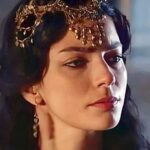 Merve Boluğur Instagram -