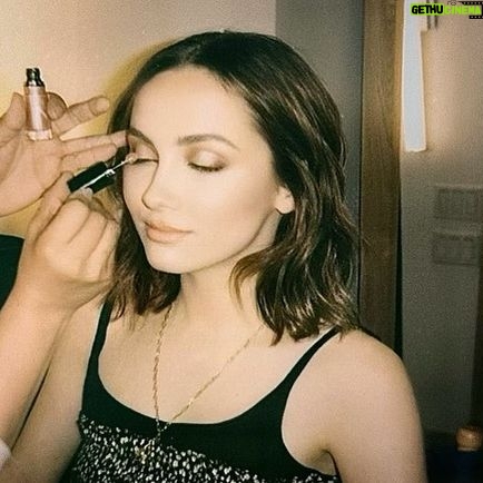 Maude Apatow Instagram - thank you for having me @latenightseth ❤️ 4 more weeks at @littleshopnyc 🥺