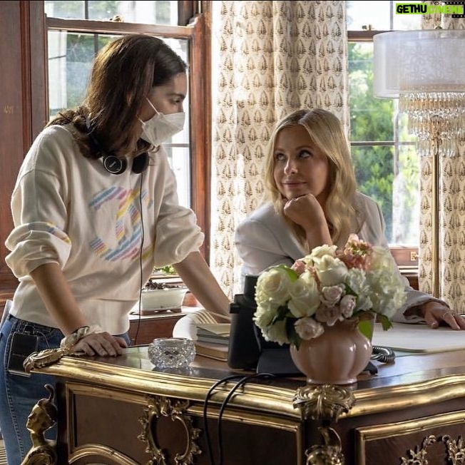 Sarah Michelle Gellar Instagram - Happy birthday to the true #revengemommy (the last pic is a true representation of how I look at you)