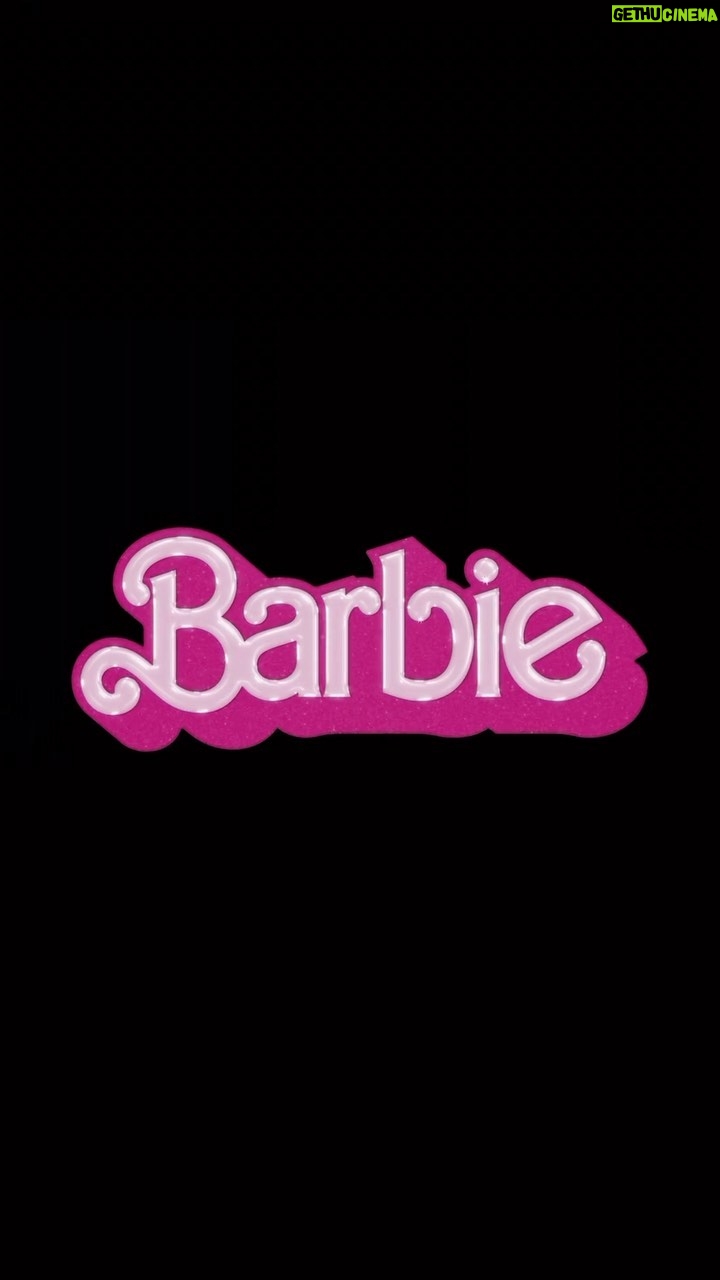 Nicola Coughlan Instagram - WELCOME TO BARBIE LAND, did you bring your rollerblades? 🌟 #BarbieTheMovie only in theaters July 21.