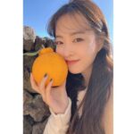 Park Bo-young Instagram - 🍊