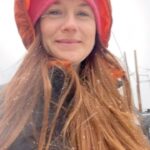 Bonnie Wright Instagram - For our Earth Month special Guest Editor @thisisbwright shares her morning routine whilst on the road ☕ 

Living sustainably needn’t be overwhelming or expensive, as Bonnie demonstrates so effortlessly. So, if this has inspired you to start living more planet-friendly, at the link in bio, we’ve rounded up 43 ways to incorporate eco practices into your everyday.
