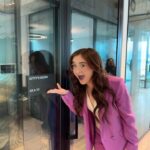 Anna Cathcart Instagram - when there’s a room full of canadians great things happen.  also a lot of people say sorry.  so honoured to have spoken at the grand opening of the first canadian netflix office!! 🇨🇦🤍 such an incredible night, my little canadian heart is so full! (also what there’s an office room NAMED AFTER KITTY??)