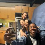 Caterina Scorsone Instagram - Our valiant makeup maestros. @taiyoungstyle @dorisannday Punchy with us after many many hours of making Grey’s magic. 💄💋-Caterina