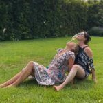 Sarah Michelle Gellar Instagram - It’s your birthday @theshando so in honor of you, here is a slideshow of some of more ridiculous stunts (swipe right) Any suggestions for new ones?