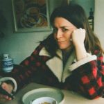 Caterina Scorsone Instagram - Kinda lookin like eff twitter, huh? Not giving Elon more money to fascist with. Will be with my real friends doing people things. See you there.