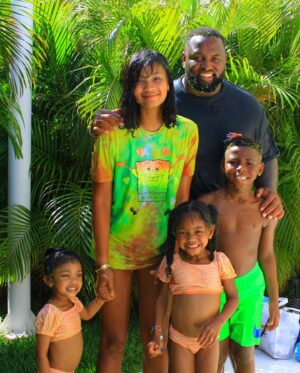 Chanel Iman Instagram - Turning childhood dream into real moments with family💚SLIME TIME @nickresortrivieramaya #NickResortRivieraMaya