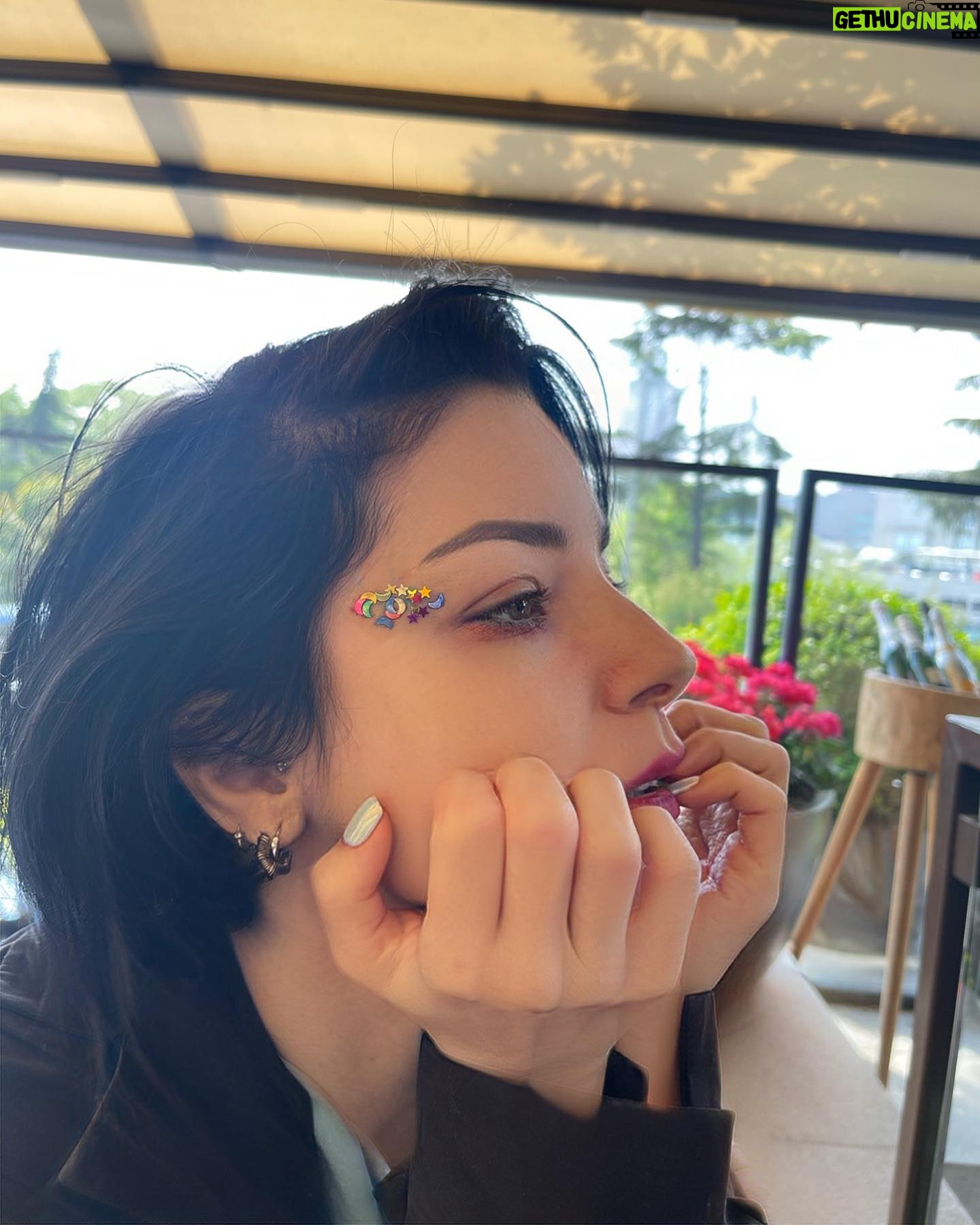 Merve Boluğur Instagram - Teşekkürler @hazaltetikbeauty