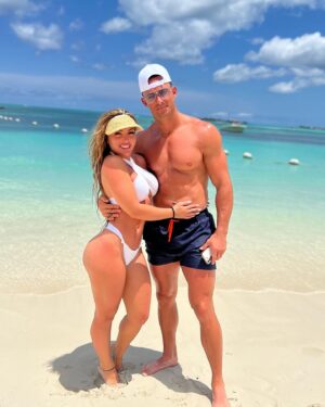 Amanda Saccomanno Instagram - Bahamas photo dump 🇧🇸 😎
