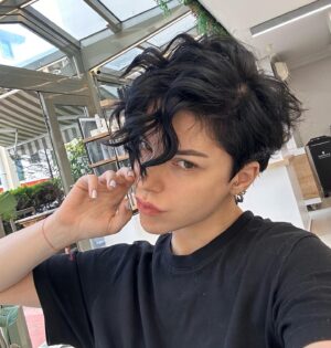 Merve Boluğur Instagram - Kristen işine bak kardeşim:)