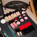 Maude Apatow Instagram - Getting ready with @armanibeauty #luminoussilk #armanibeauty