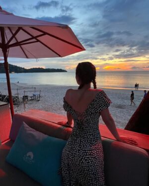 Soyou Instagram - 🌅🧊💜