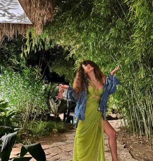 Ebru Şahin Instagram - 🦚