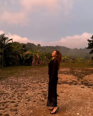 Soyou Instagram - #홀리데이_인 _카오락_내맘대로패키지