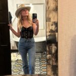 Jessica Capshaw Instagram - 'Twas a beautiful two days in Texas...♥️🤍💙