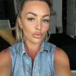 Mandy Rose Instagram – Denim date night💙