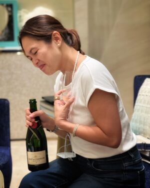 Judy Ann Santos Instagram - 45 ❤️. A simple, quiet, full of love filled day to celebrate my birthday yesterday is just what i wanted… lunch date with dada, got pampered with champagne and chocolates in the most dreamy place any girl would’ve wanted, ( thank you my love @ryan_agoncillo ❤️❤️ plus 10 million pogi points !!) met up with the kids for dinner.. then greeted with so much flower arrangements when we got home. 🥰 thank you so much to everyone who remembered, my heart is so full and grateful to each and everyone of you. Thank you Lord for another year, thank you for blessing me with a great husband, wonderful children, and awesome friends. Cheers to 45 ❤️🥂🎂🎉