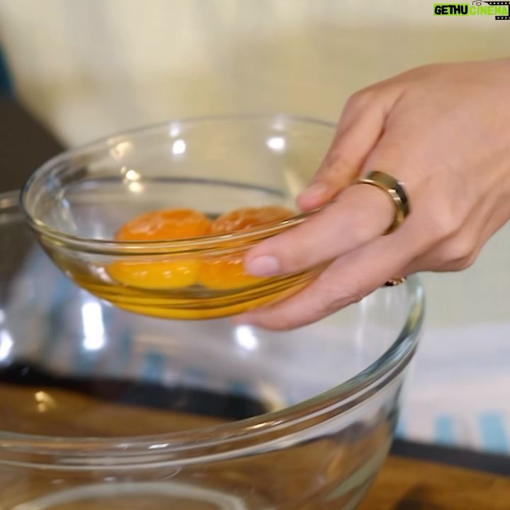 Judy Ann Santos Instagram - Samahan niyo ako as I re-create Eden’s Fluffy and Creamy Pancake recipe na for sure magugustuhan lalo ng ating mga anak na tamang-tama din para sa isang memorable na Mother’s Day celebration. 🤍
For more creamy recipes na ‘di tinipid sa goodness at pagmamahal, visit CheeseAnything.com
#EdenCheese #DiTinitipidAngPagmamahal
Happy Mother’s Day sa ating lahat!