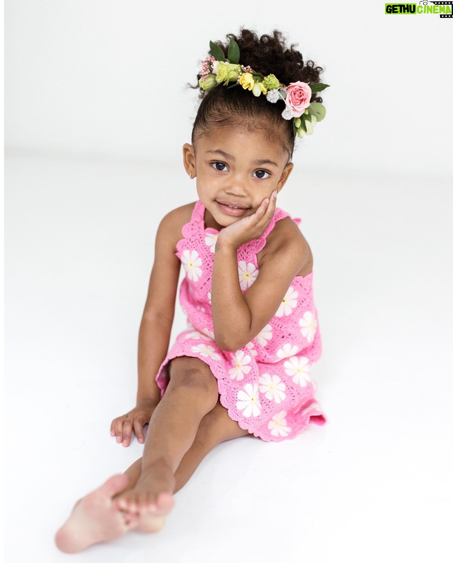 Chanel Iman Instagram - To Cassie, my second born you have taught me loving patience. My girly girl who loves all things fashion because you are a true princess. Watching you grow into a free spirit that loves to explore and experience life. Mommy can’t get enough of those yummy constant kisses. You’re so ready to be a big sister you are going to be a great one just like Cali. 💗
Stay Blessed my little angel Cass
Mom♾️