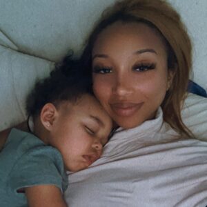 Zonnique Pullins Instagram - my best friend calls me mommy🥹
Happy Mother’s day to all the beautiful mothers!!!🌹